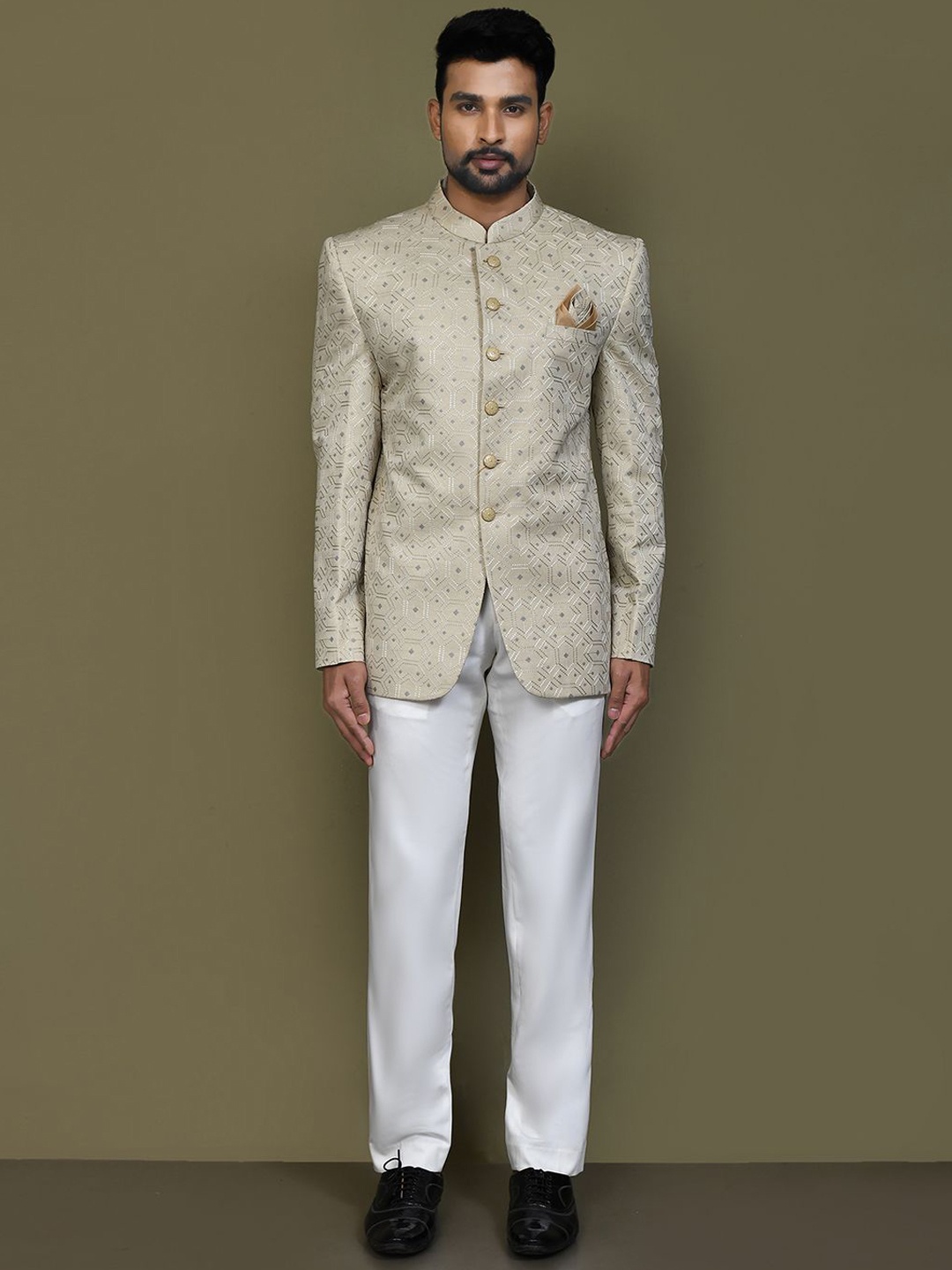 

Aryavir Malhotra Embroidered Bandhgala Blazer, Cream