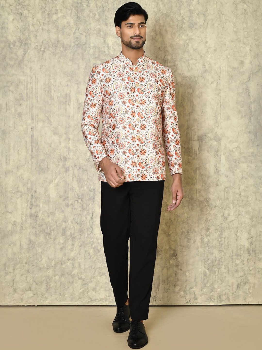 

Aryavir Malhotra Printed Mandarin Collar Bandhgala Blazer, Cream