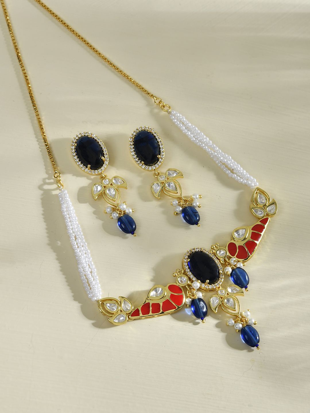 

Voylla Gold Plated Kundan Studded Panchhi Pariniti Jewellery Set