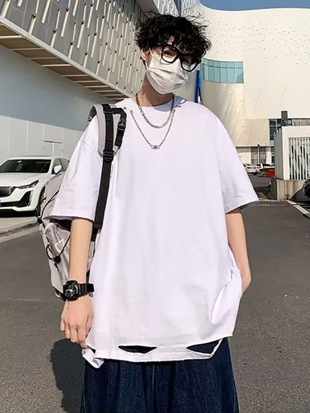 

StyleCast x Revolte Men Solid Round Neck Oversized T-shirt, White