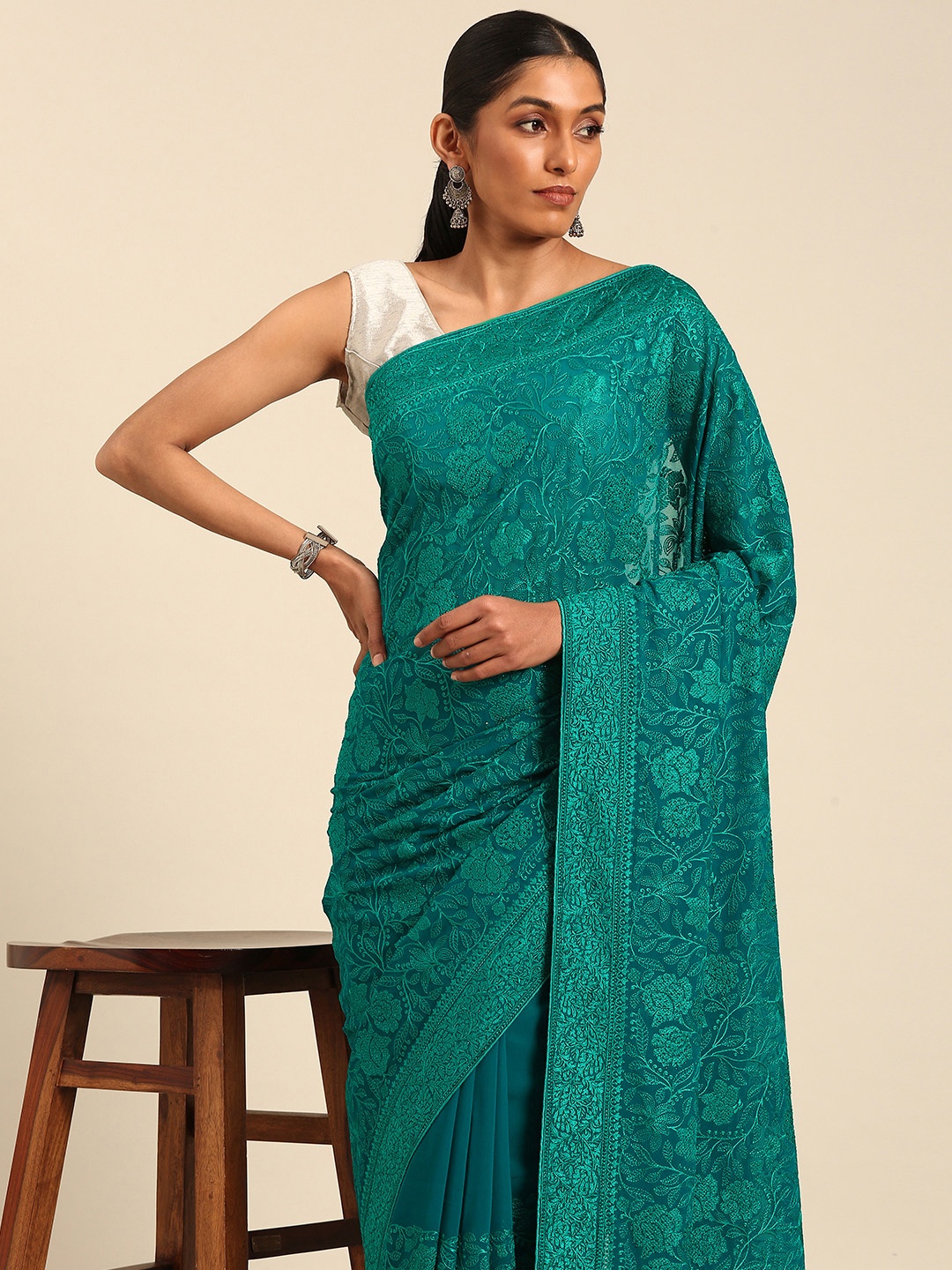 

MOHEY Woven Design Pure Georgette Saree, Green