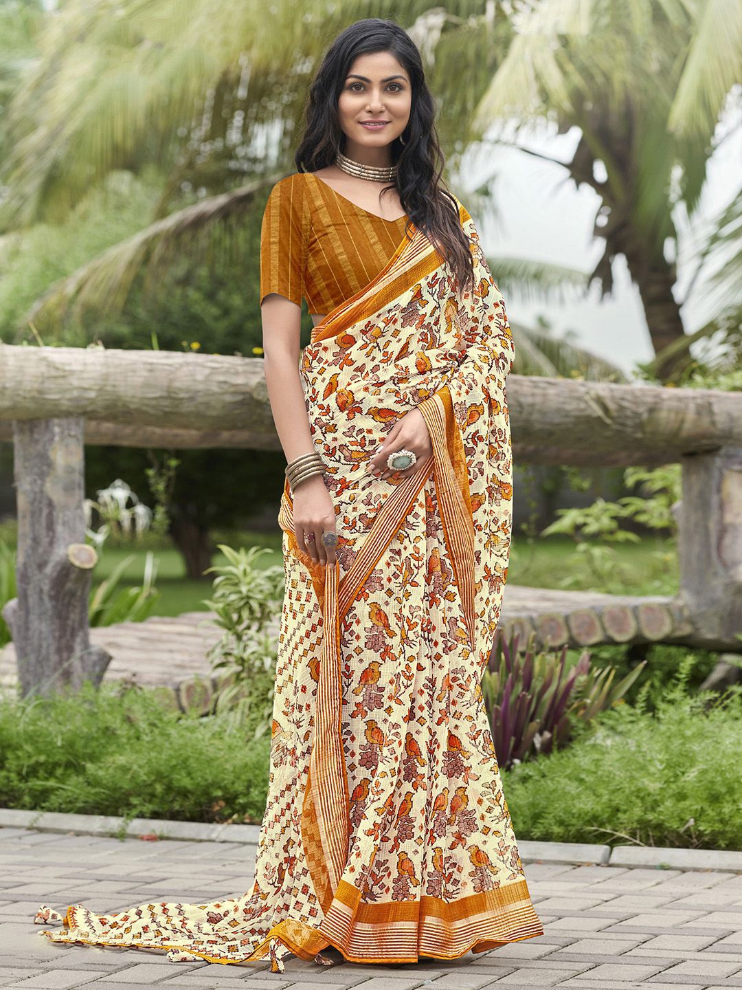 

KALINI Kalamkari Phulkari Printed Bagru Saree, Cream