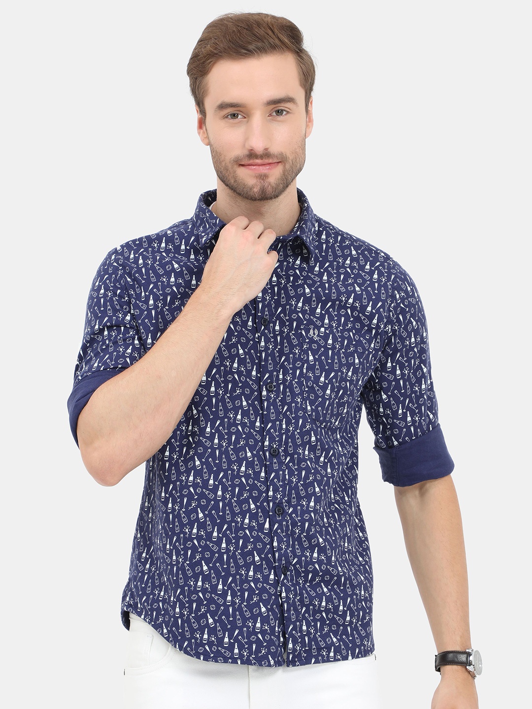 

VUDU Men Comfort Fit Spread Collar Abstract Printed Cotton Casual Shirt, Navy blue