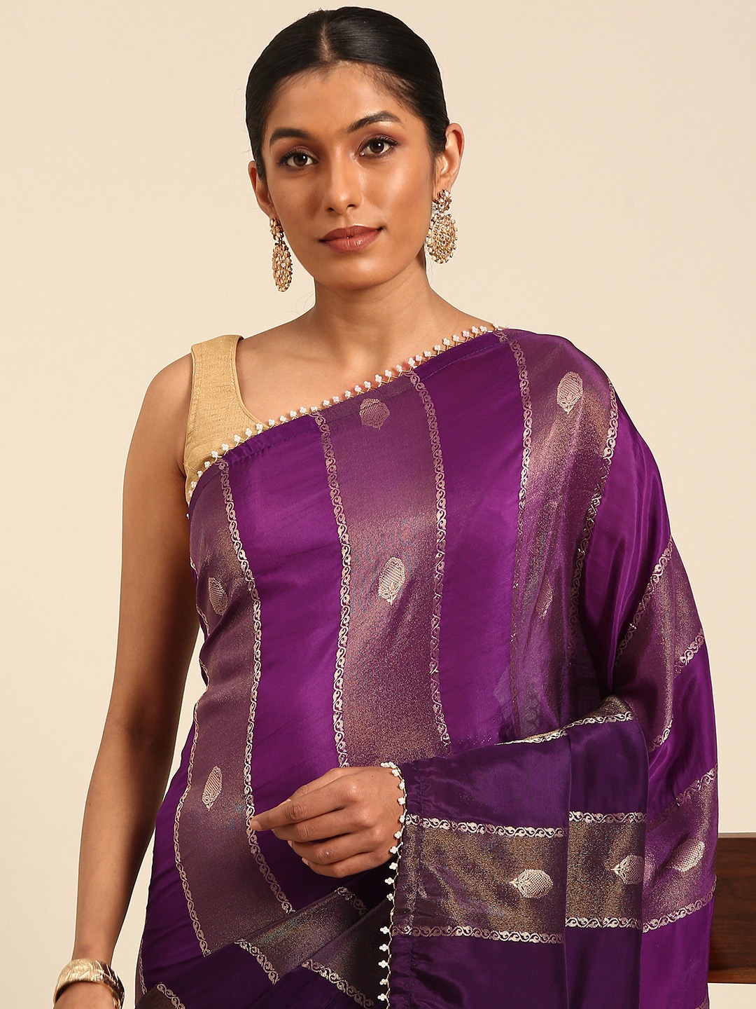 

MOHEY Woven Design Zari Saree, Purple