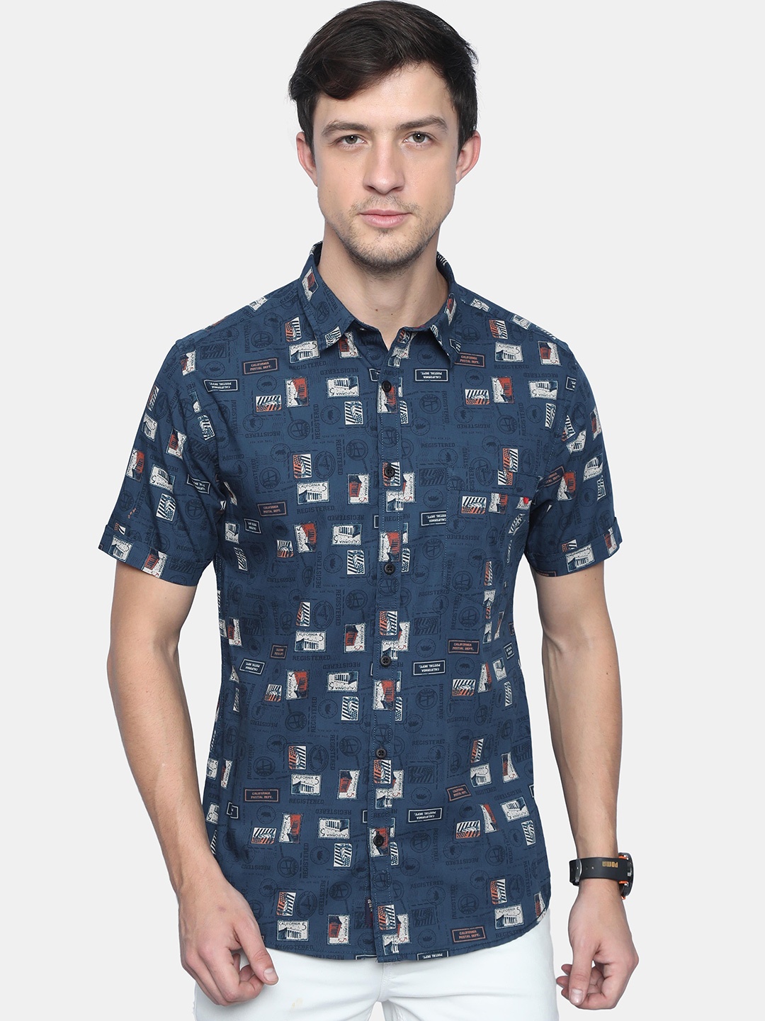 

VUDU Men Comfort Fit Spread Collar Abstract Printed Cotton Casual Shirt, Navy blue