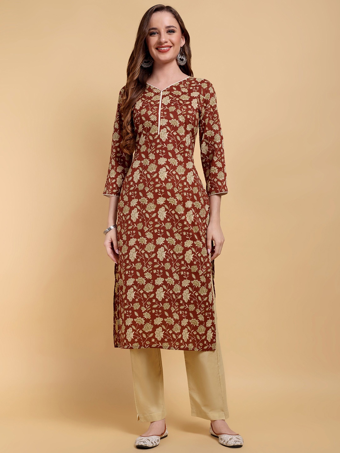 

GREYSHADE Women Floral Printed Straight Kurta, Brown