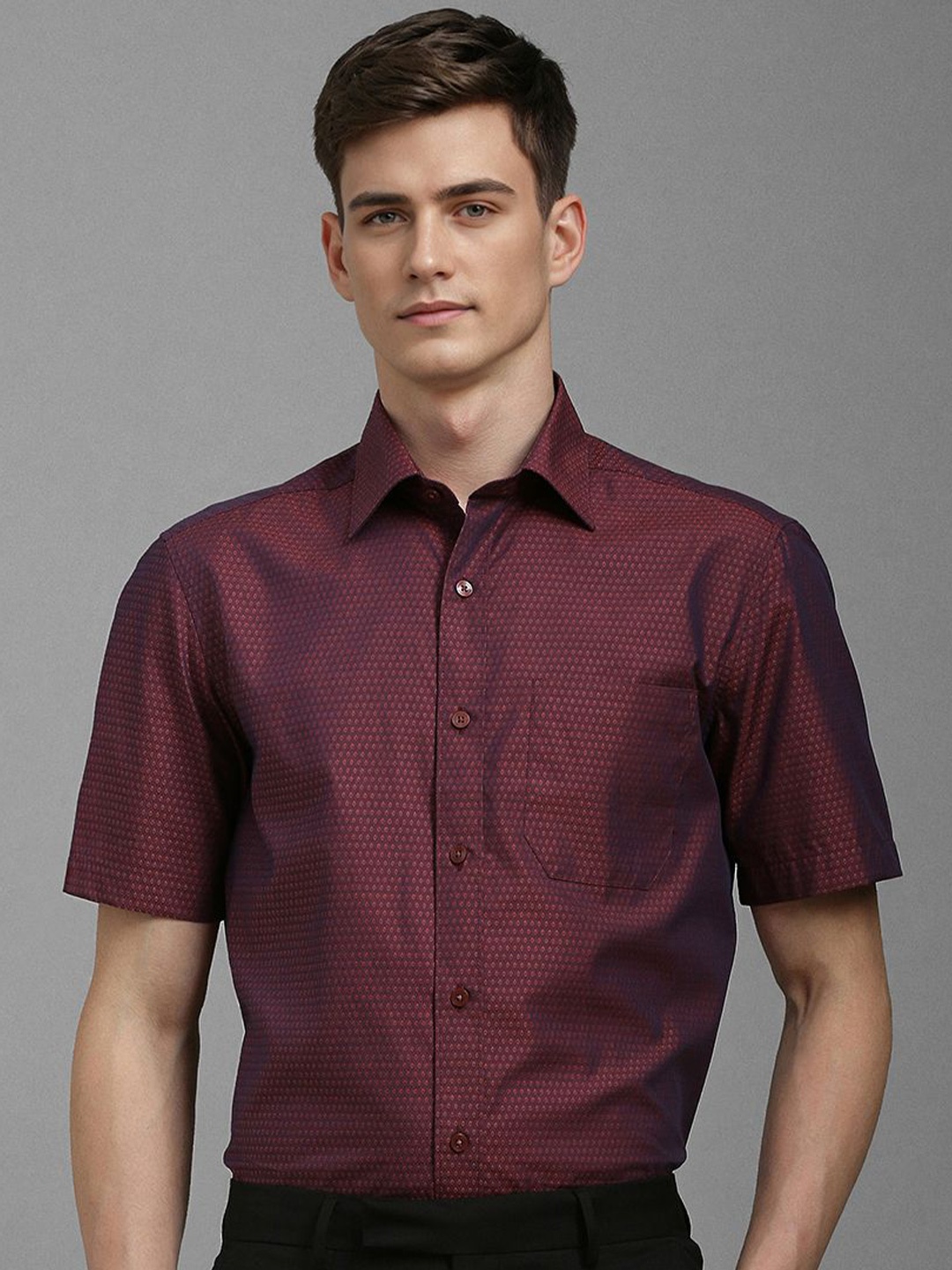 

Louis Philippe Men Classic Fit Spread Collar Textured Cotton Formal Shirt, Maroon