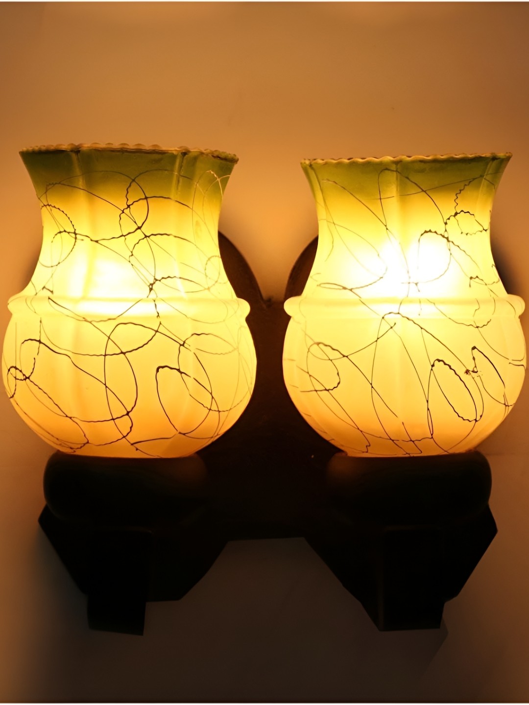 

Afast Green & White Printed Wood Wall Lamp