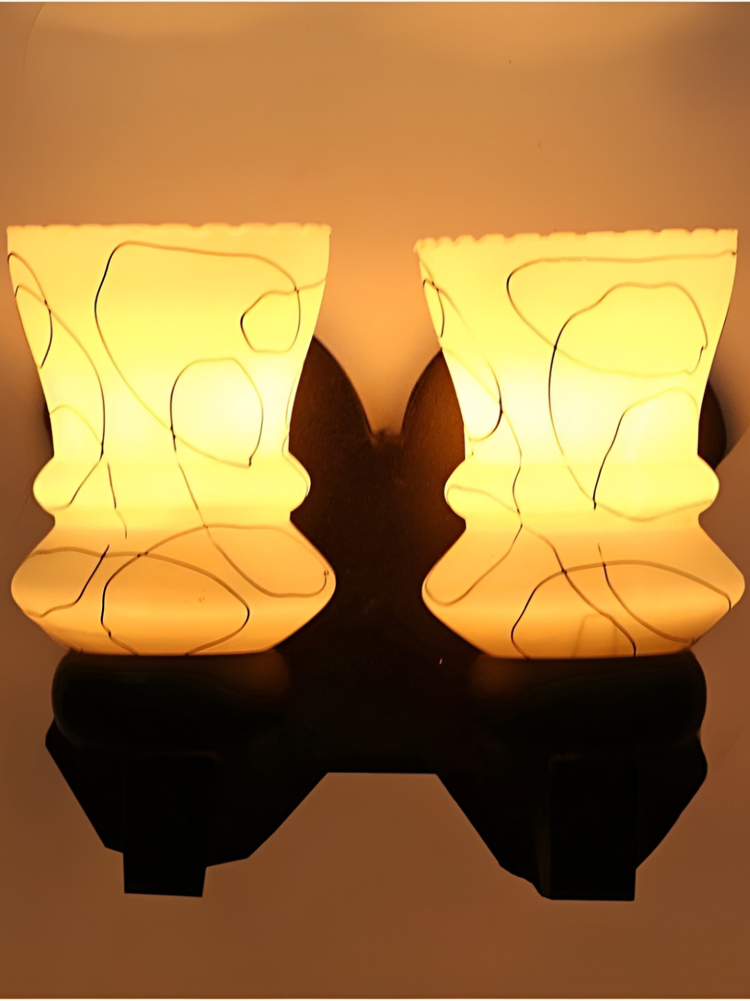 

Afast White & Black Printed Abstract Shaped Wood Contemporary Wall Lamp