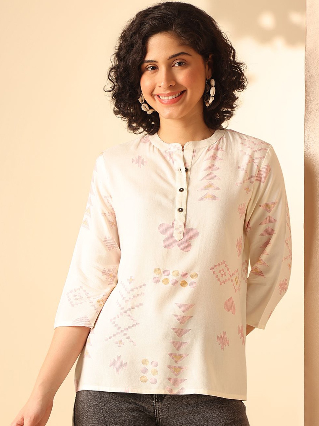 

Anouk Rustic Women Geometric Printed Kurti, Off white