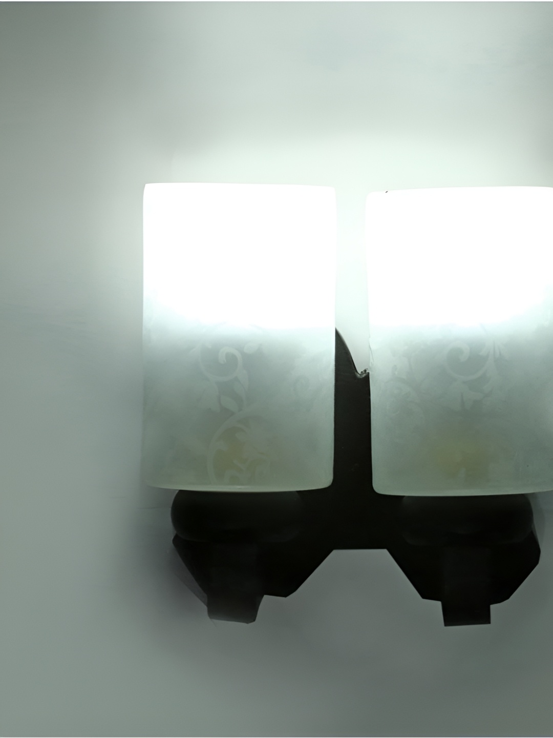 

Afast White & Black Printed Abstract Shaped Wood Contemporary Wall Lamp