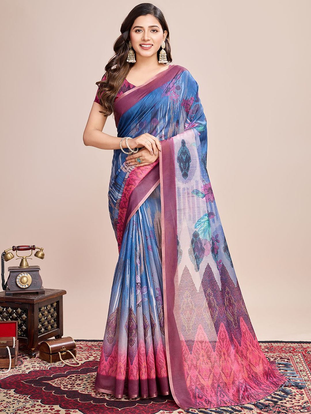 

Mitera Ethnic Motifs Printed Saree With Unstitched Blouse Piece, Blue