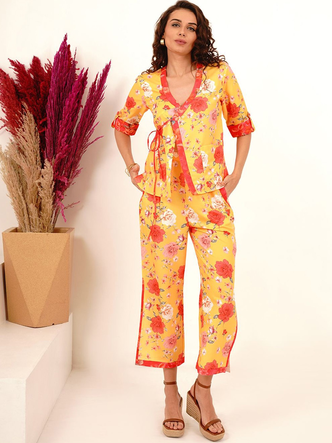 

Slumber Jill Floral Printed V-Neck Top With Trousers, Yellow