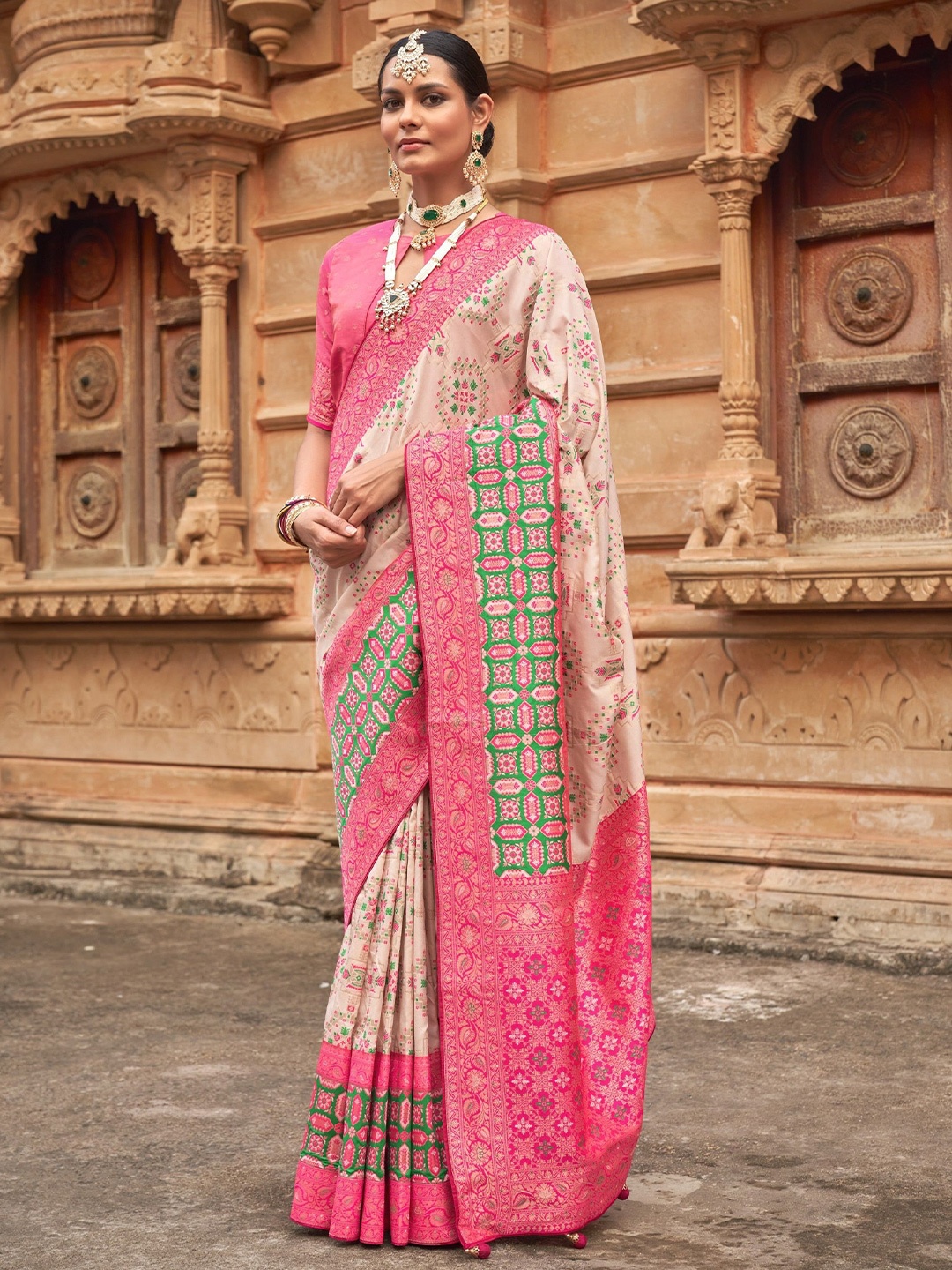 

MAHALASA Ethnic Motifs Zari Pure Silk Kanjeevaram Saree, Pink