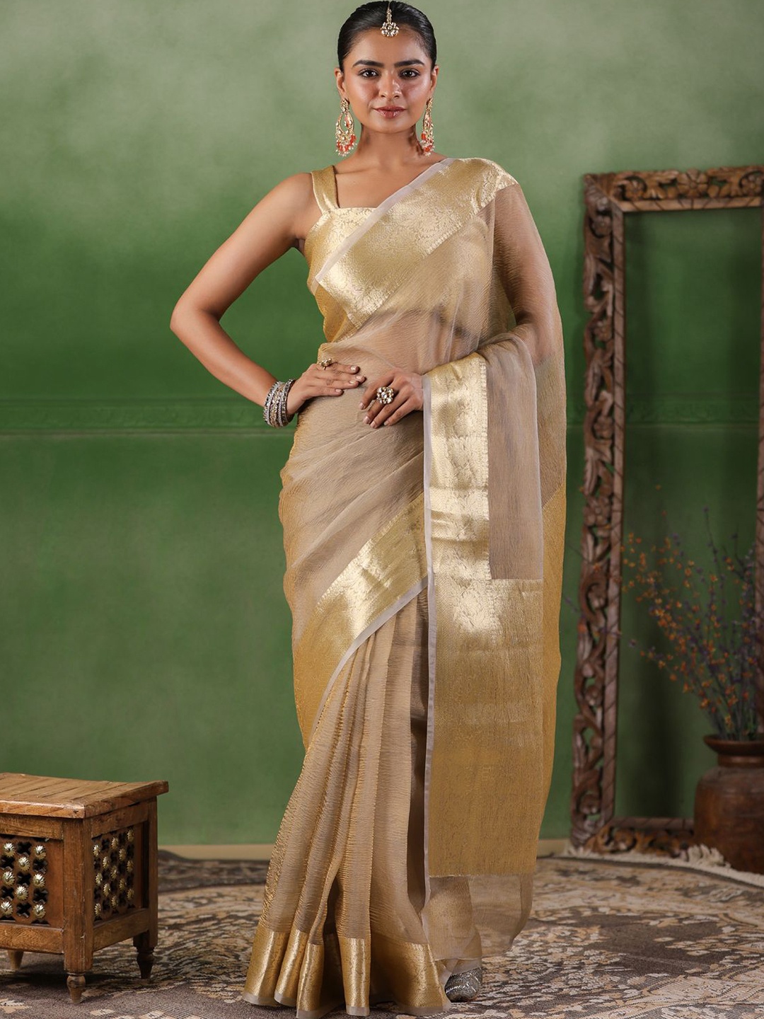 

Geroo Luxe Zari Tissue Saree, Beige