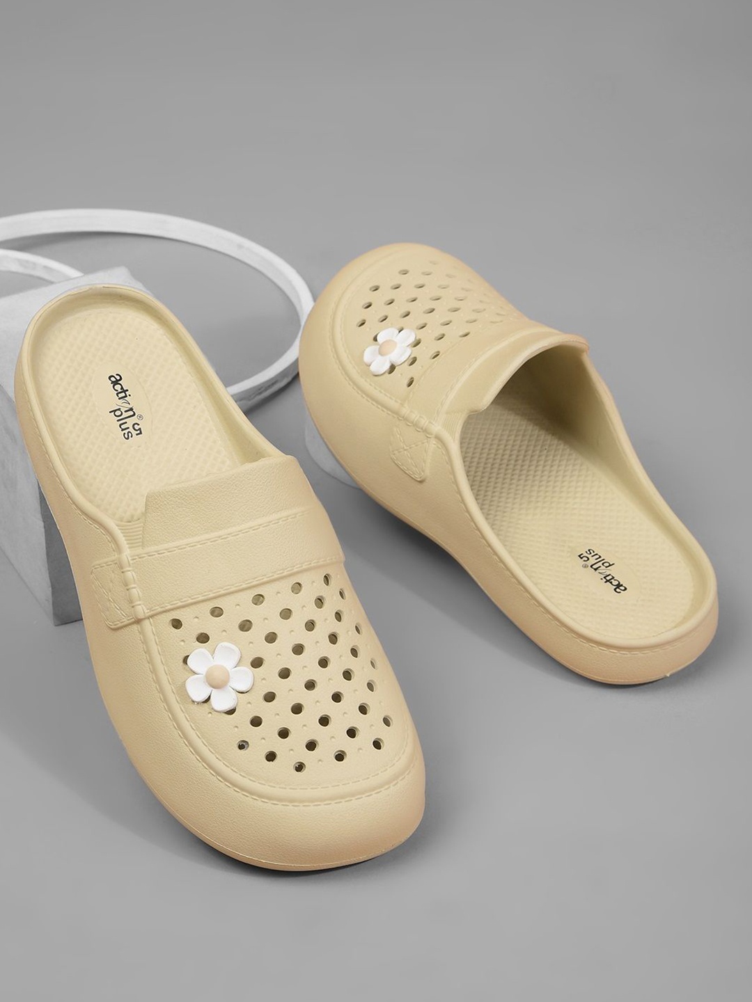 

Action Plus Women Self Design Clogs, Beige