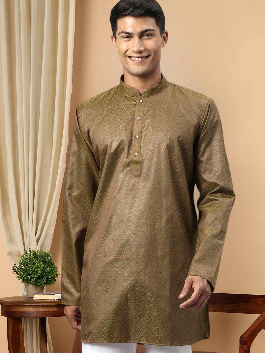

TATTVA Geometric Woven Design Mandarin Collar Straight Kurta, Brown