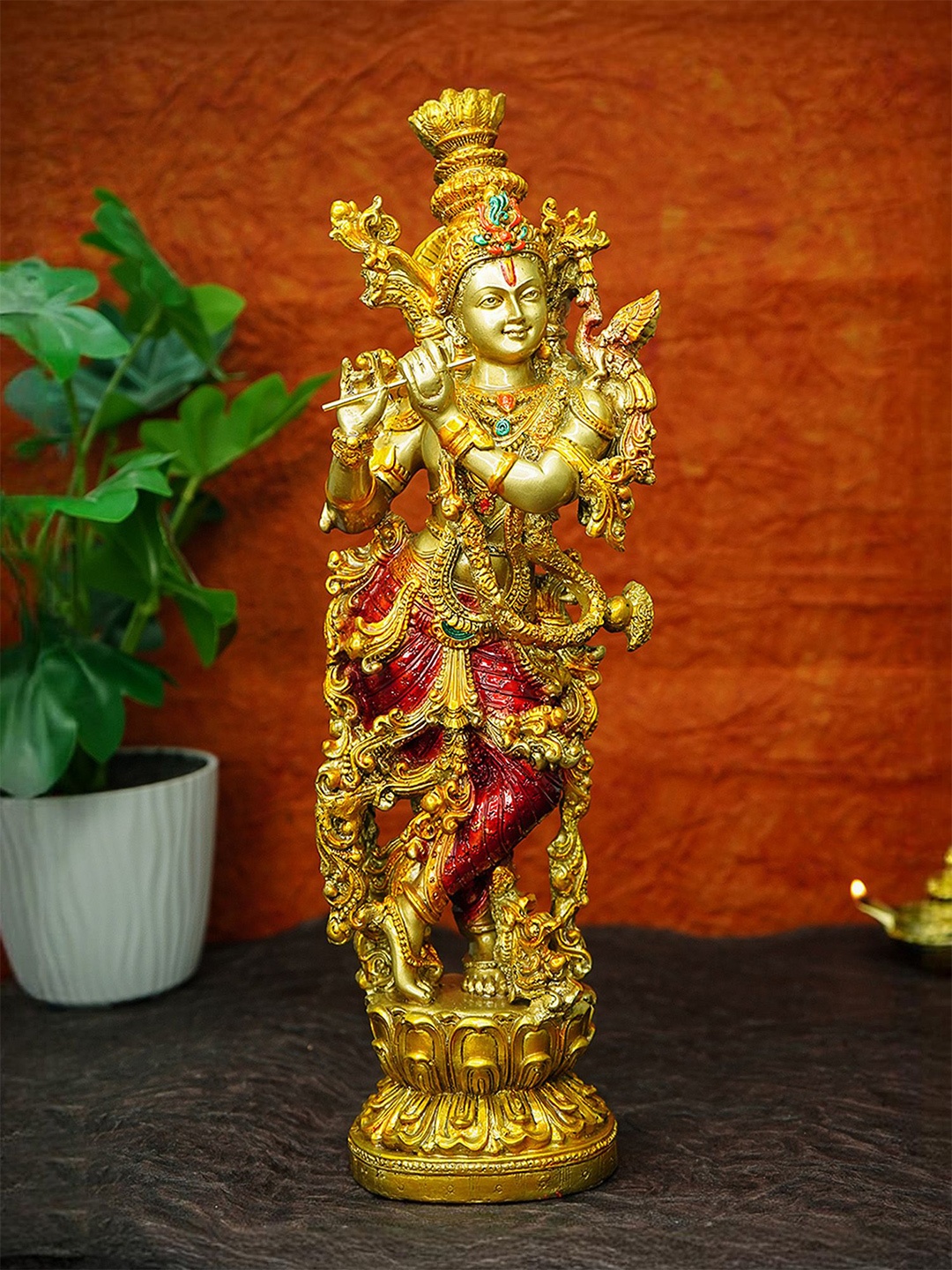 

Ekhasa Gold-Toned & Red Religious Lord Krishna Showpiece