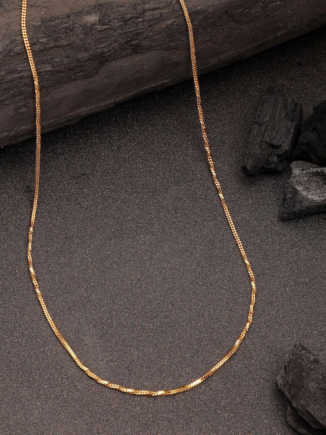 

NVR Women Gold-Plated Minimal Chain