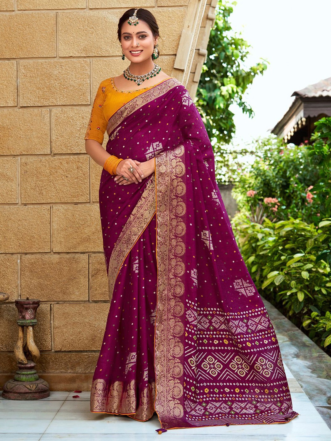 

Saree mall Ethnic Motifs Zari Sarees, Magenta