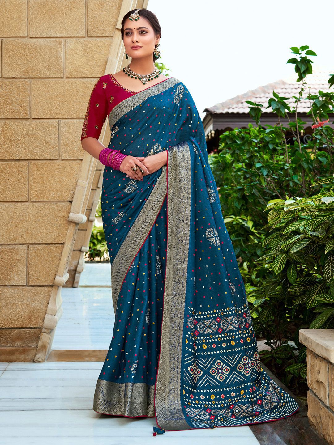 

Saree mall Ethnic Motifs Woven Design Zari Sarees, Teal