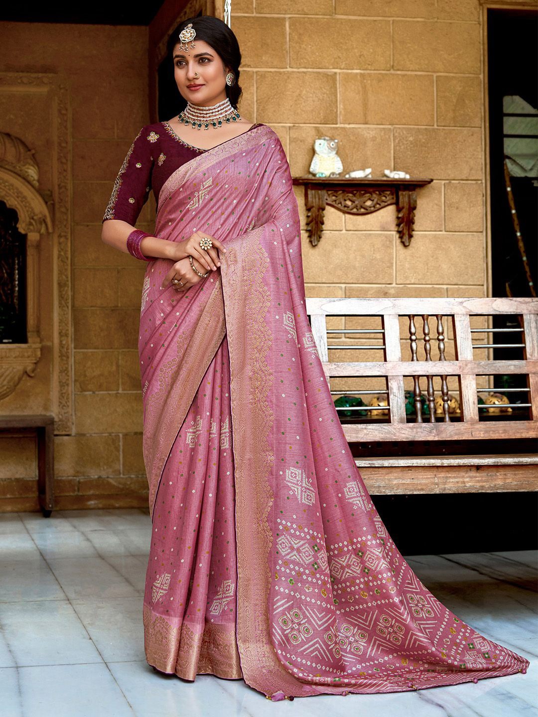 

Saree mall Ethnic Motifs Printed Zari Sarees, Mauve