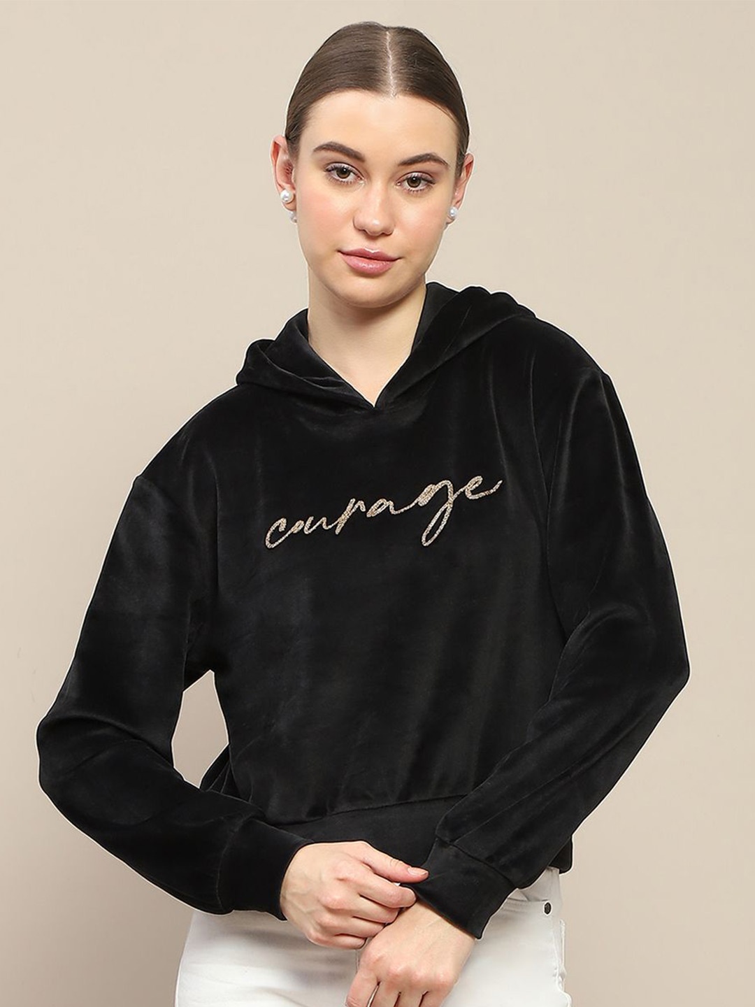 

Madame Women Embroidered Sweatshirt, Black