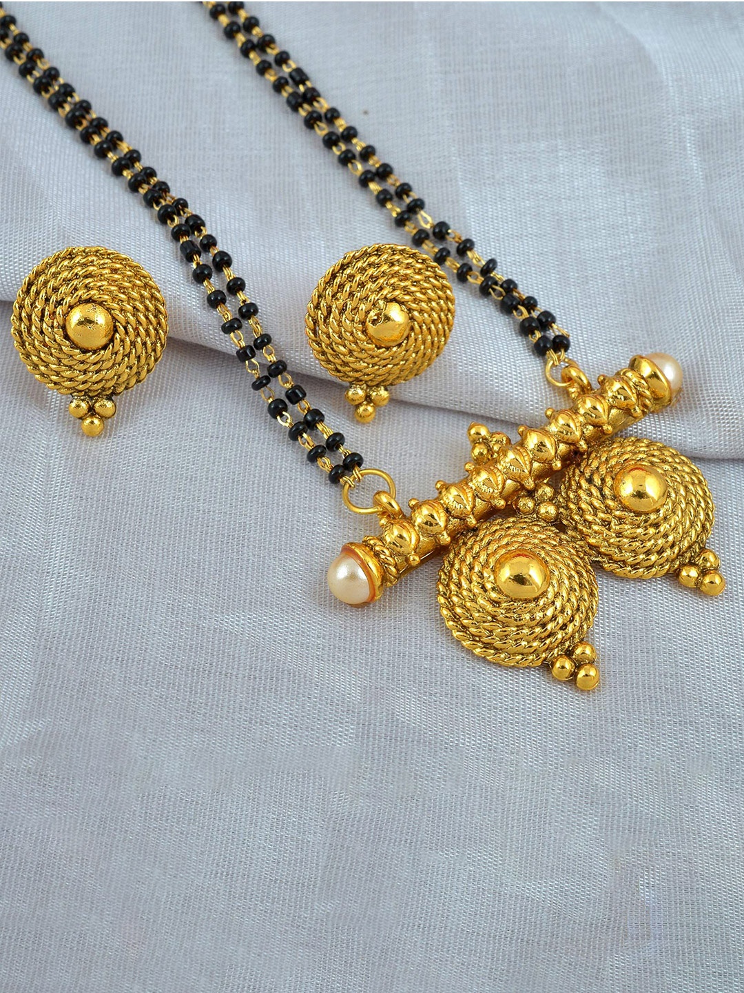 

MEMOIR Gold-Plated Beaded Mangalsutra With Earrings