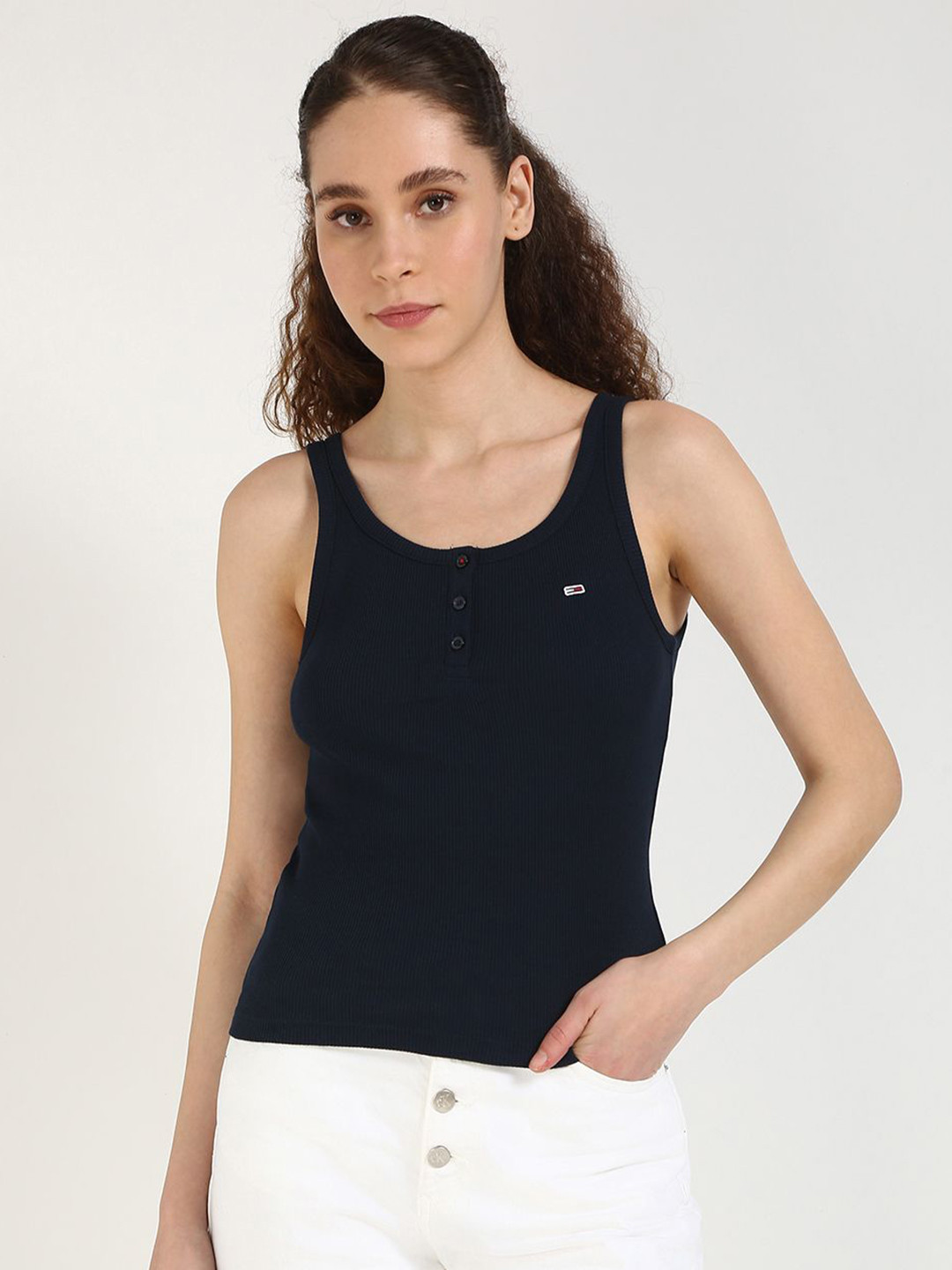 

Tommy Hilfiger Women Solid Shoulder Straps Sleeveless Cotton Tank Top, Navy blue