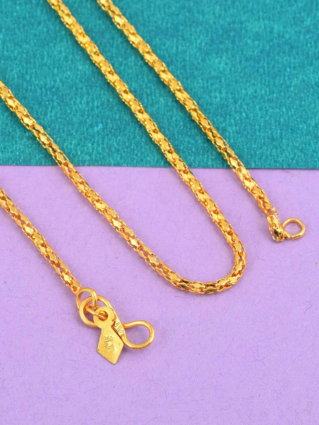 

MEMOIR Gold-Plated Link Chains