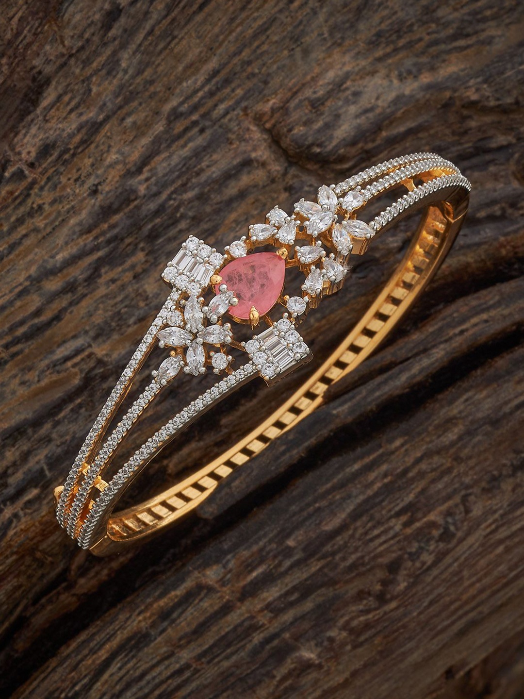 

Kushal's Fashion Jewellery Gold-Plated Cubic Zirconia-Studded Cuff Bracelet