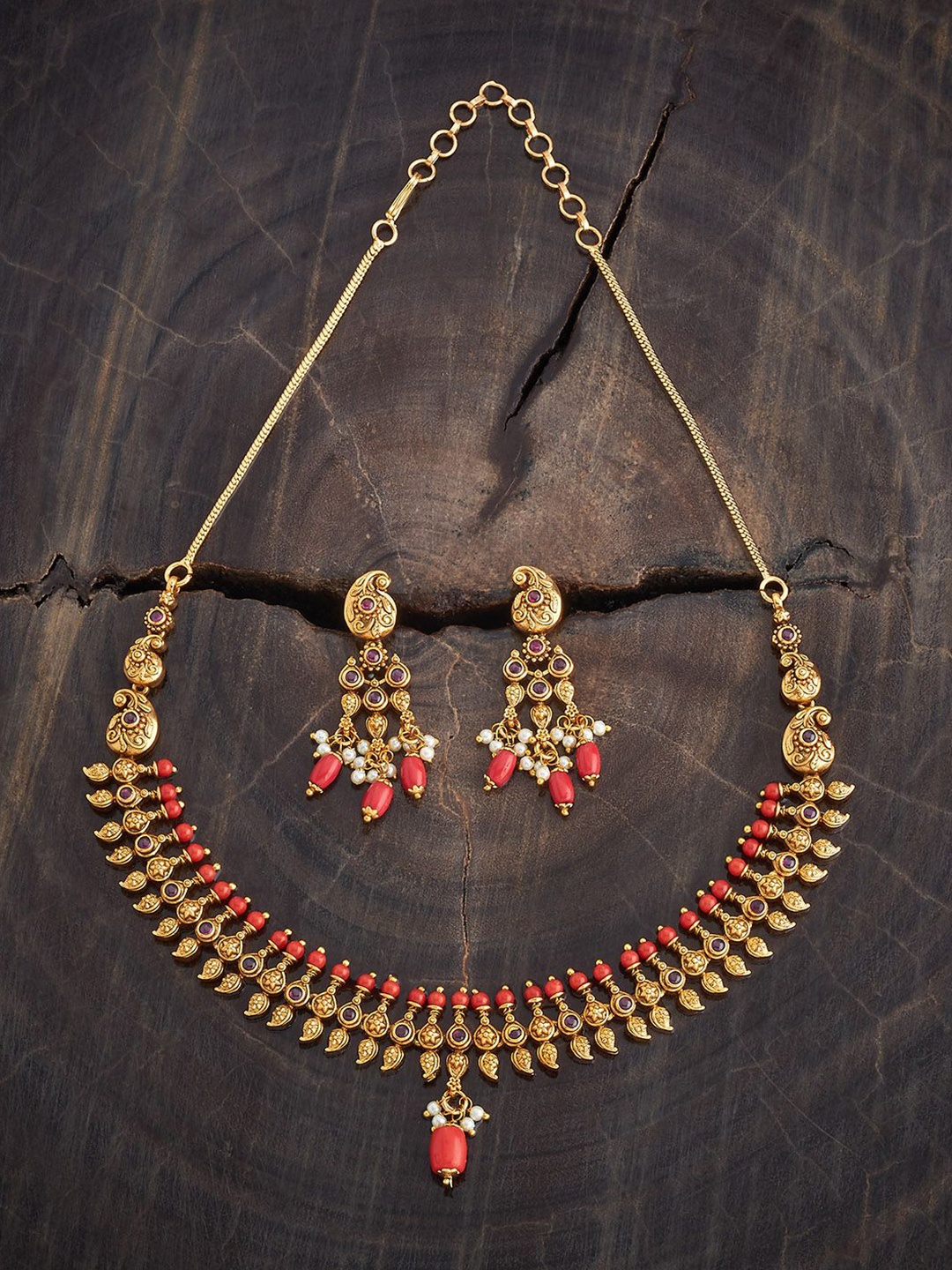 

Kushal's Fashion Jewellery Gold-Plated Stone-Studded & Pearls Beaded Antique Jewellery Set