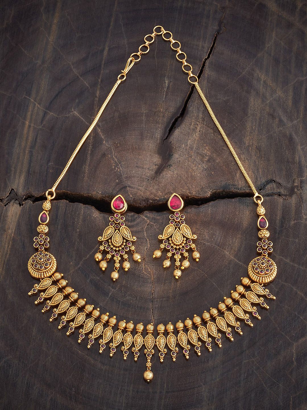 

Kushal's Fashion Jewellery Gold Plated Stone Studded Jewellery Set