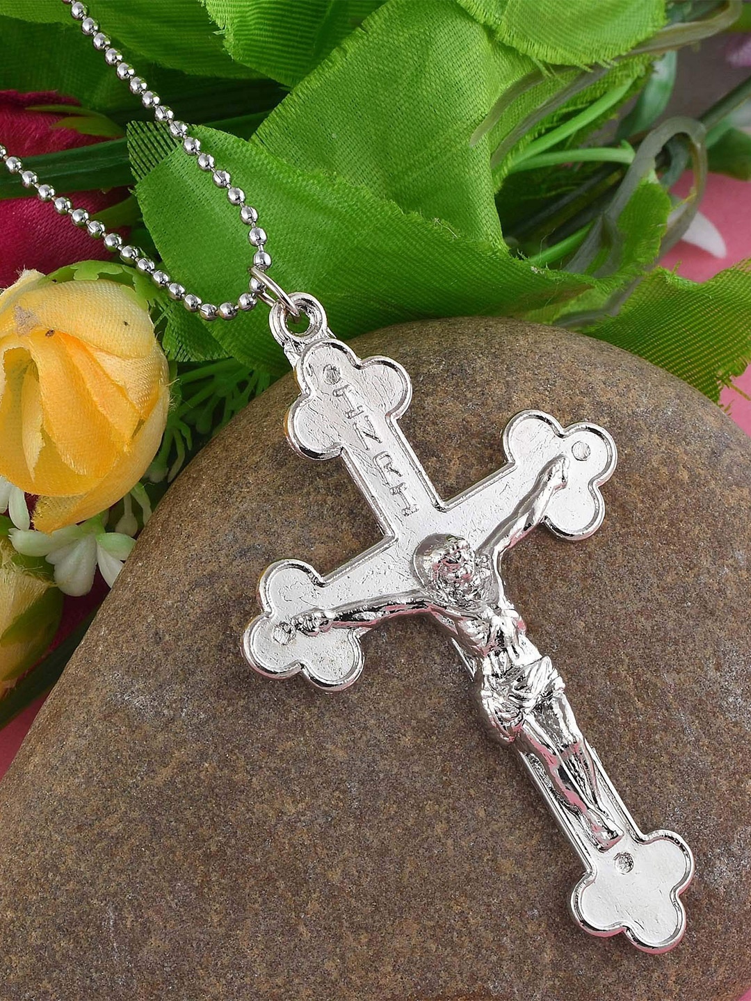 

MEMOIR Silver-Plated Jesus Crucifix Pendant With Chain