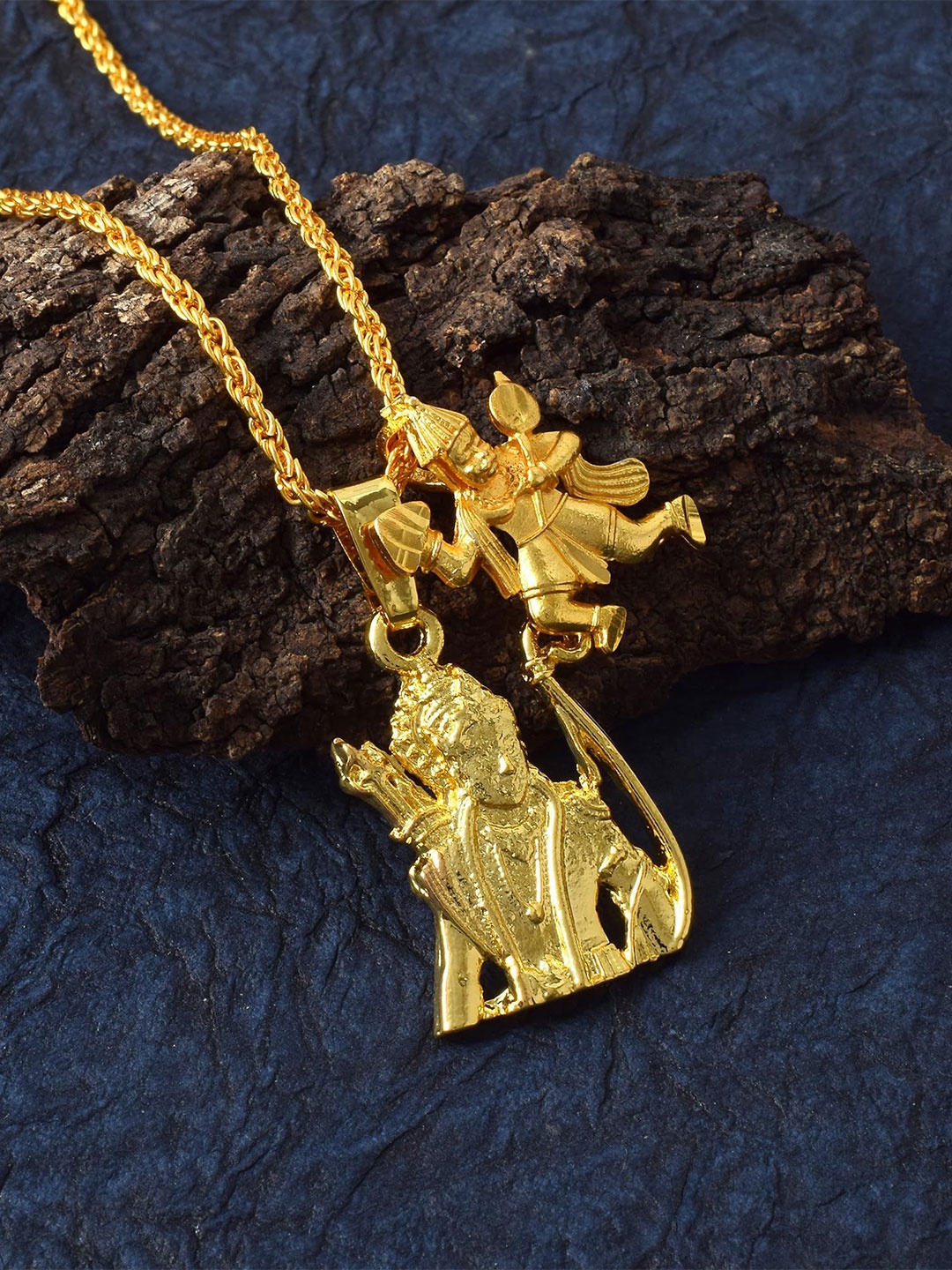 

MEMOIR Gold-Plated Shri Ram Pendant With Chain