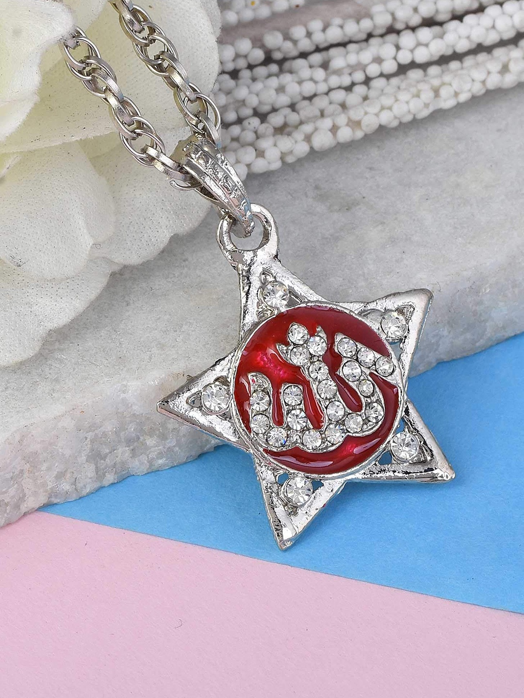 

MEMOIR Silver-Plated Contemporary Cubic Zirconia Pendant With Chain