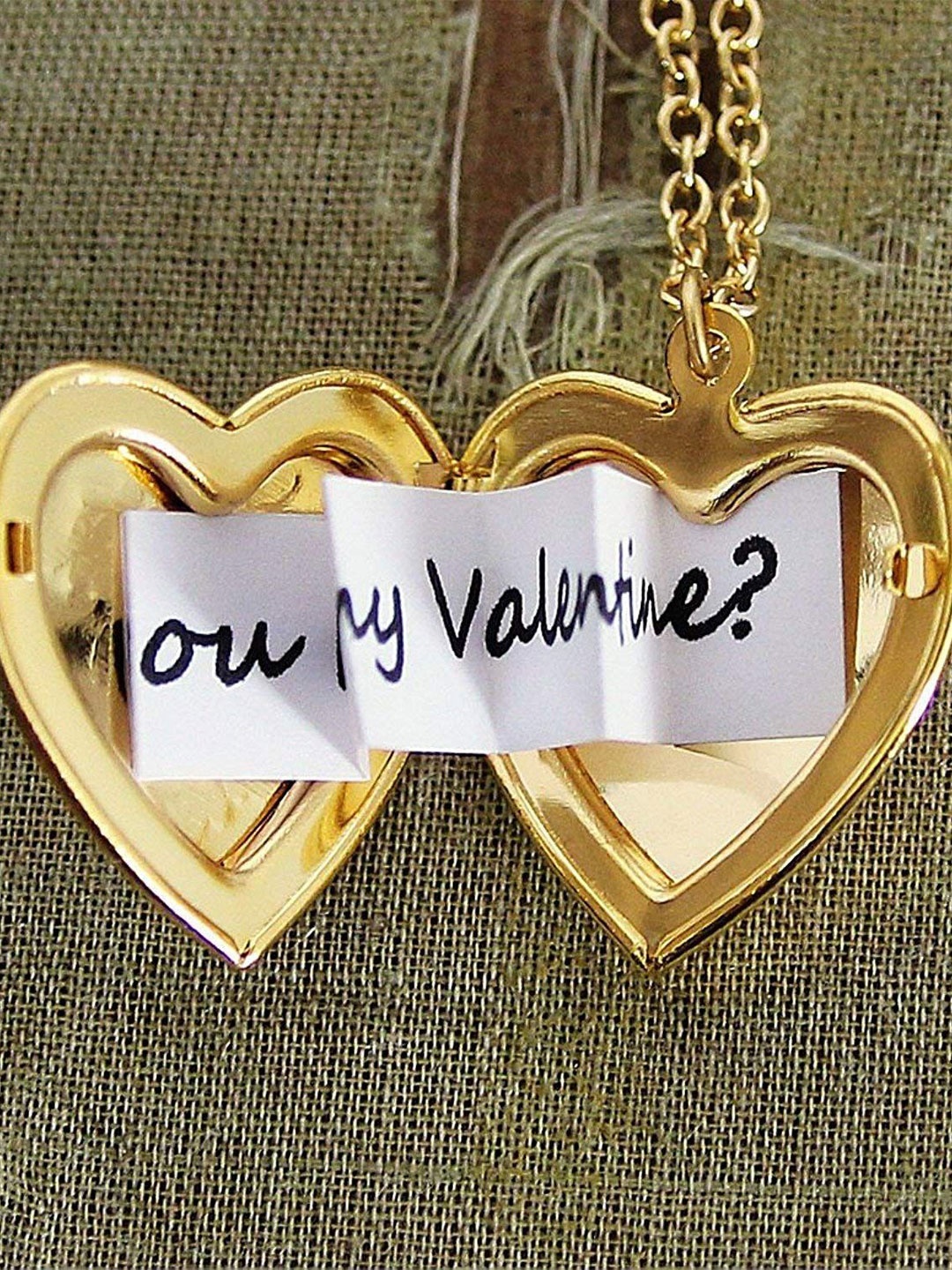 

MEMOIR Gold Plated Heart Shaped Pendant With Chain