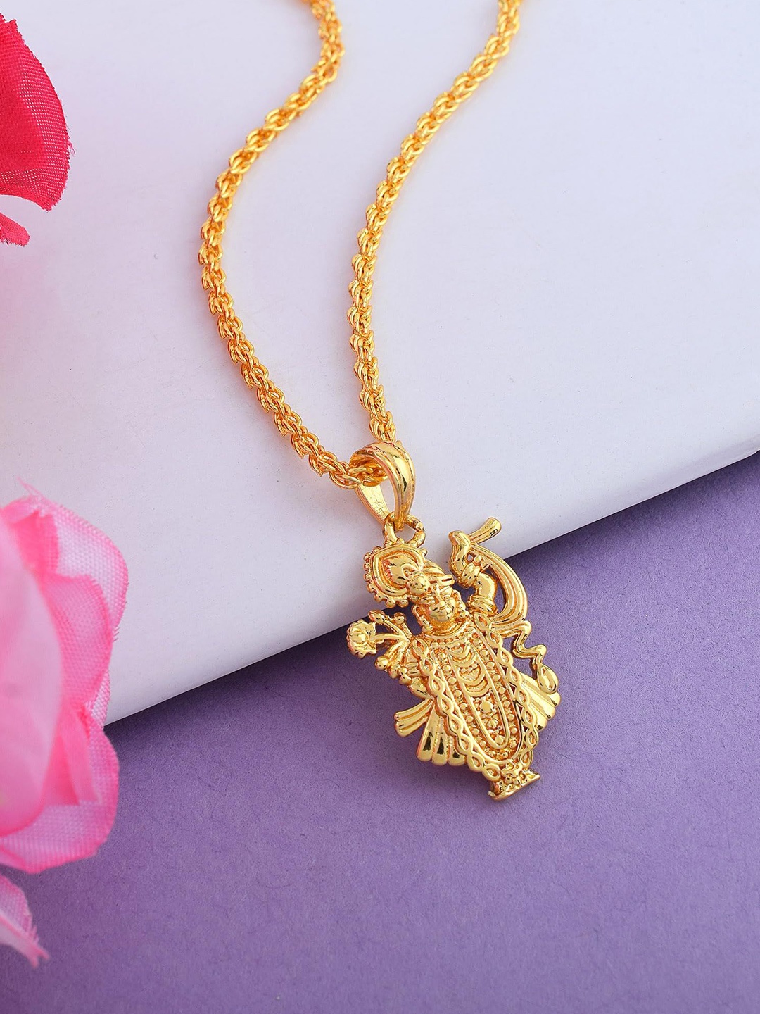 

MEMOIR Gold-Plated Contemporary Pendant with Chain