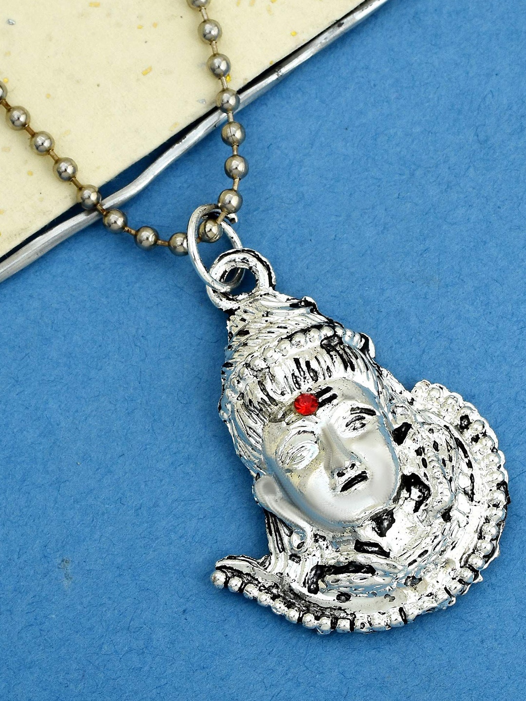 

MEMOIR Silver Plated Lord Shiva Pendant With Chain