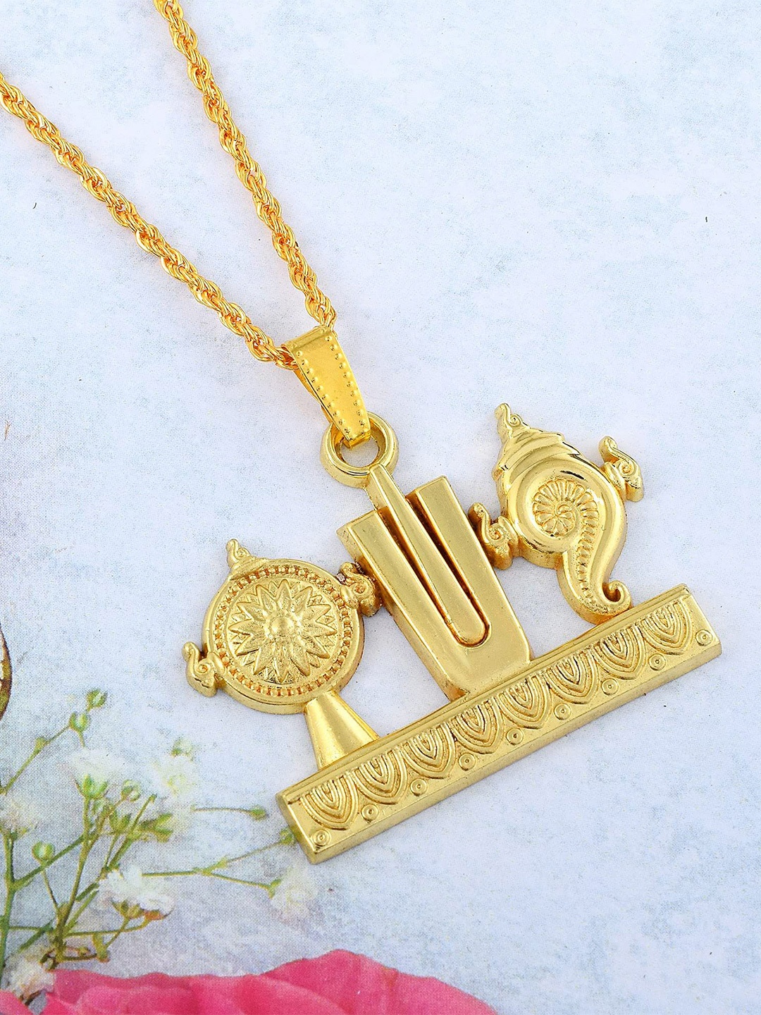 

MEMOIR Brass-Plated Lord Balaji Shaped Pendant With Chain, Gold