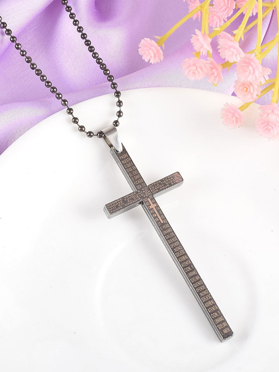 

MEMOIR Cross Shaped Pendant, Black