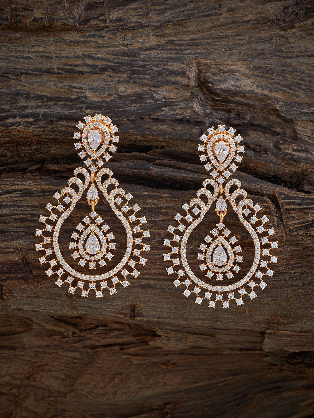 

Kushal's Fashion Jewellery Gold-Plated Contemporary Drop Earrings