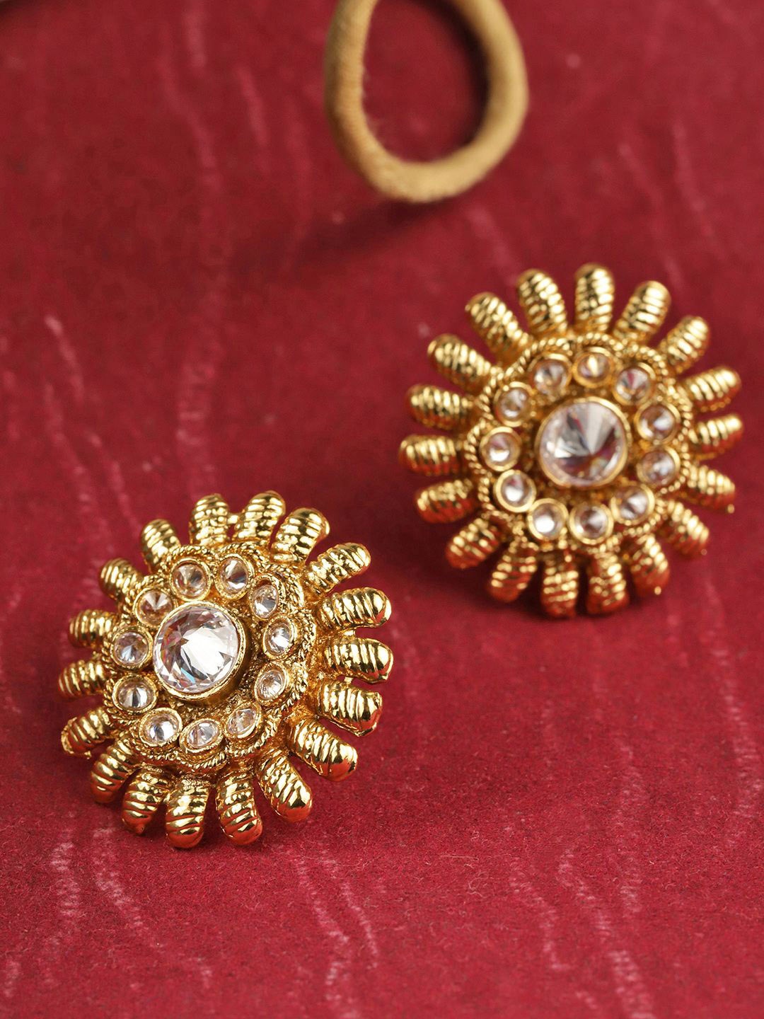 

DIVASTRI Gold-Plated Artifical Stones Studed Circular Studs