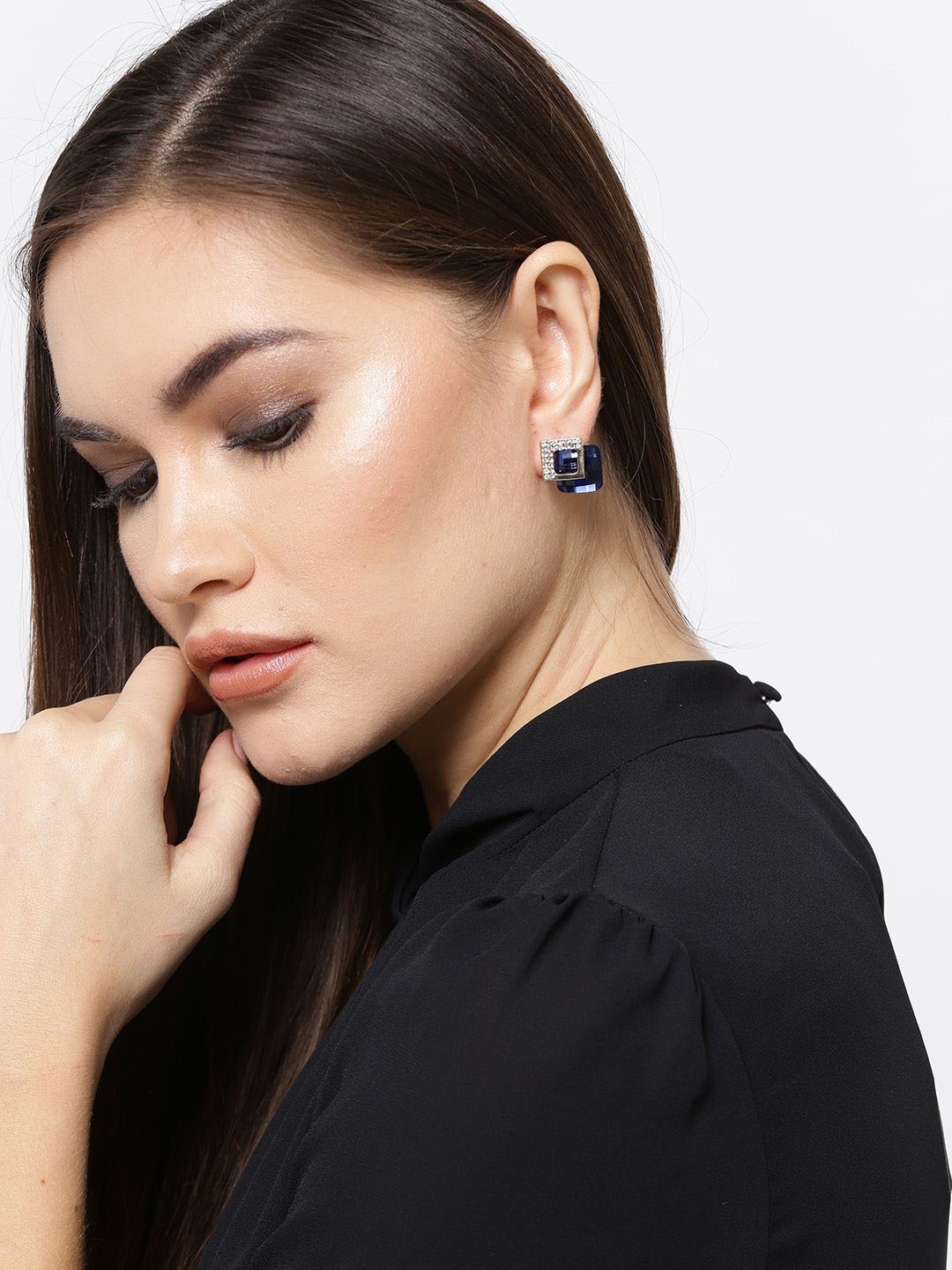 

DIVASTRI Set of 2 Gold-Plated Artificial Stone Studded Diamond Shaped Studs