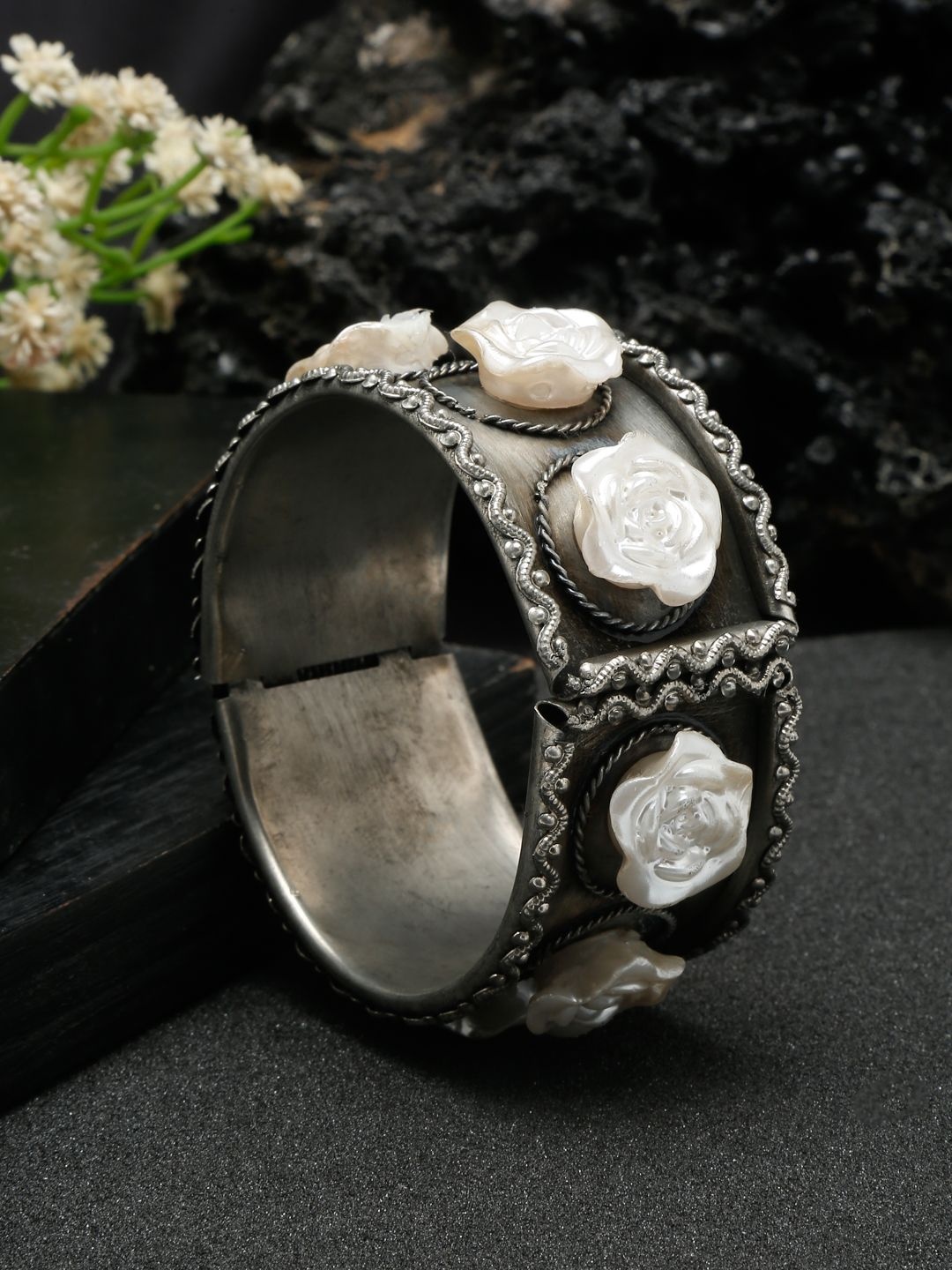 

DIVASTRI Silver-Plated Wraparound Bracelet