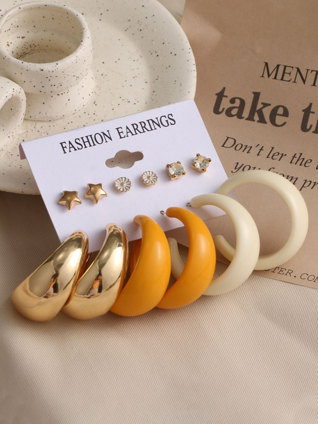 

DIVASTRI Set Of 12 Gold-Plated Star Shaped Studs