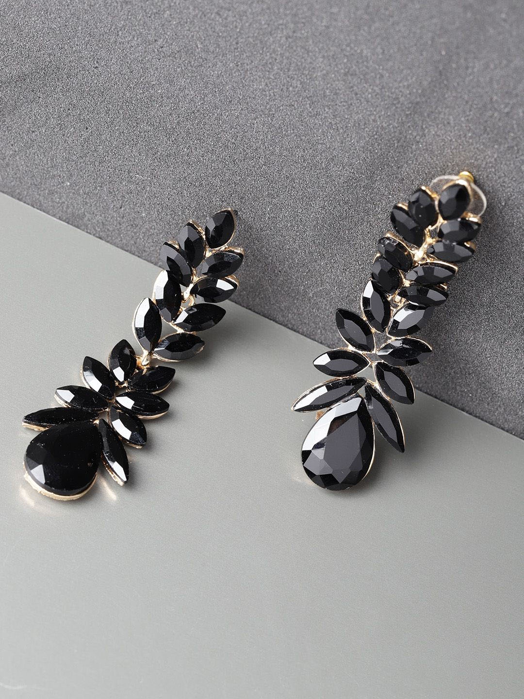 

DIVASTRI Gold- Plated Artificial Stones Studded Leaf Shaped Drop Earrings