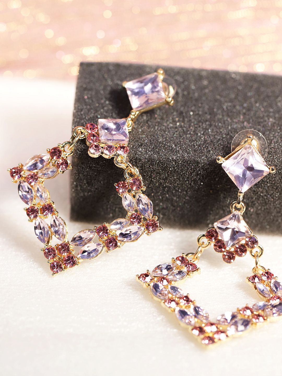 

DIVASTRI Gold-Plated Artificial Stones Studded Diamond Shaped Drop Earrings