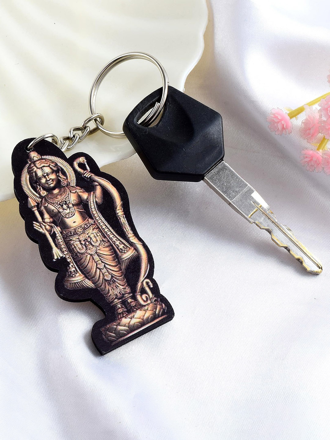 

MEMOIR Ayodhya Idol Shri Ram lalla Key chain, Black