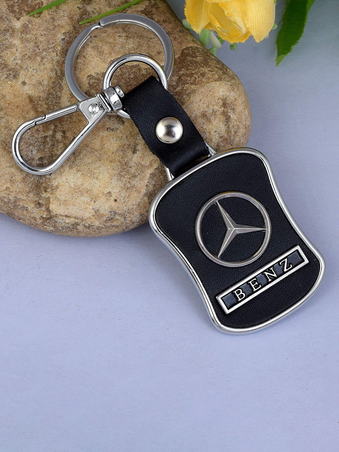 

MEMOIR Mercedes Benz Logo Shaped Key Chain, Black